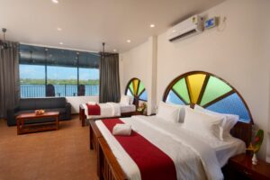 Comfortable stay at Akanta Ayurveda & Yoga Cherai, ayurveda resort in India near Cherai Beach